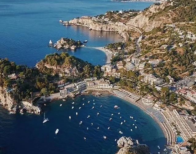 Feriehus La Prua Taormina