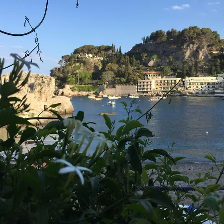 La Prua *